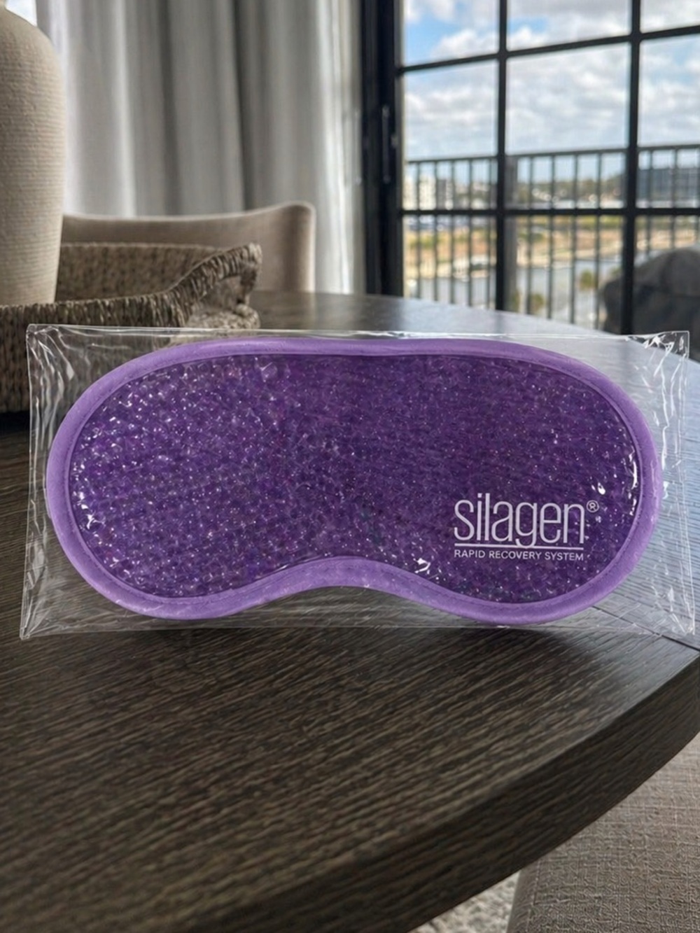 Purple Cooling Gel Eye Mask for Rapid Recovery